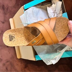 Reef Women's Brown Cork Sandals BRAND NEW